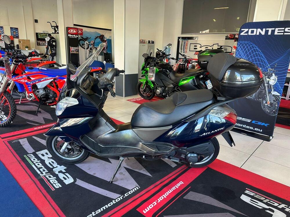 Aprilia Atlantic 250 (2004 - 11) (8)