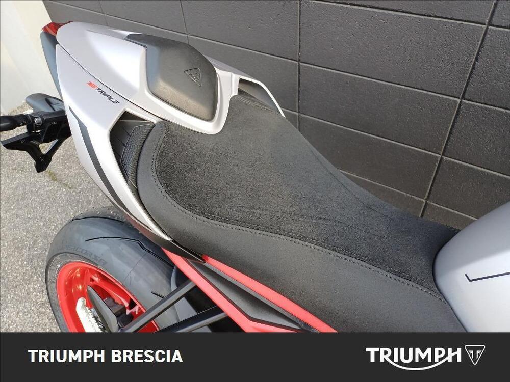Triumph Street Triple 765 RX (2026) (4)