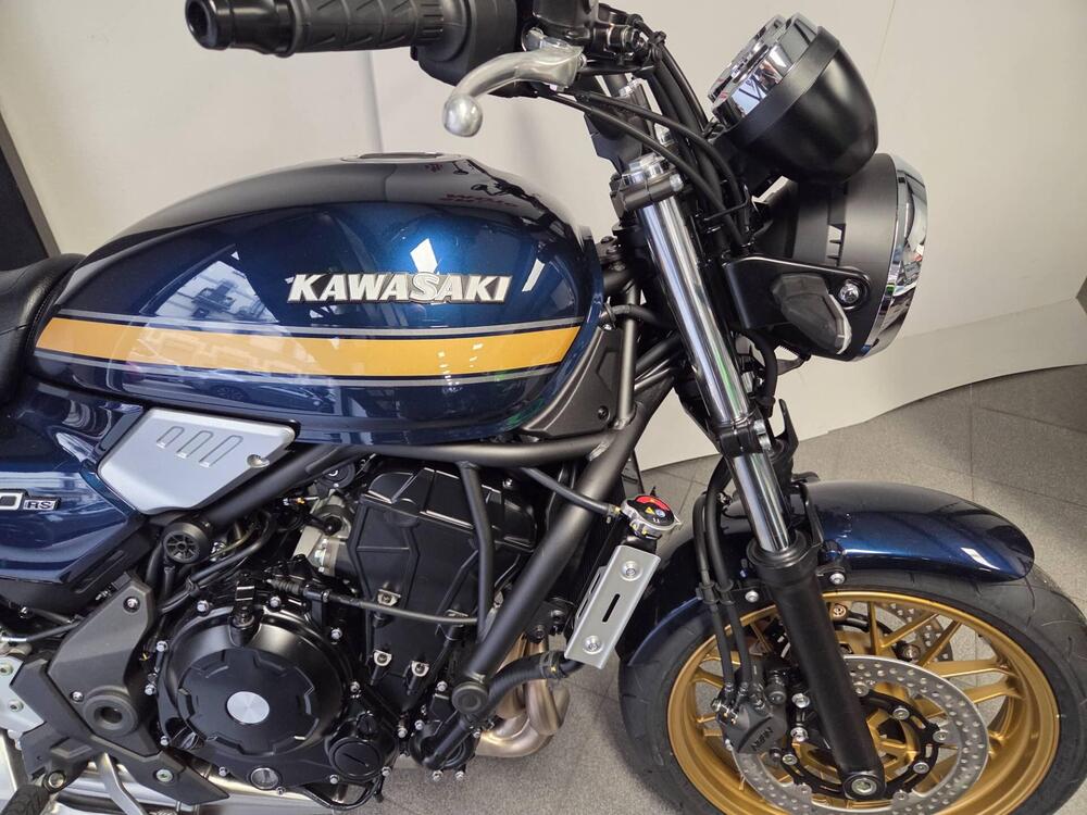 Kawasaki Z 650 RS (2025 - 26) (2)
