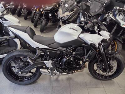Kawasaki Z 650 (2025 - 26) nuova