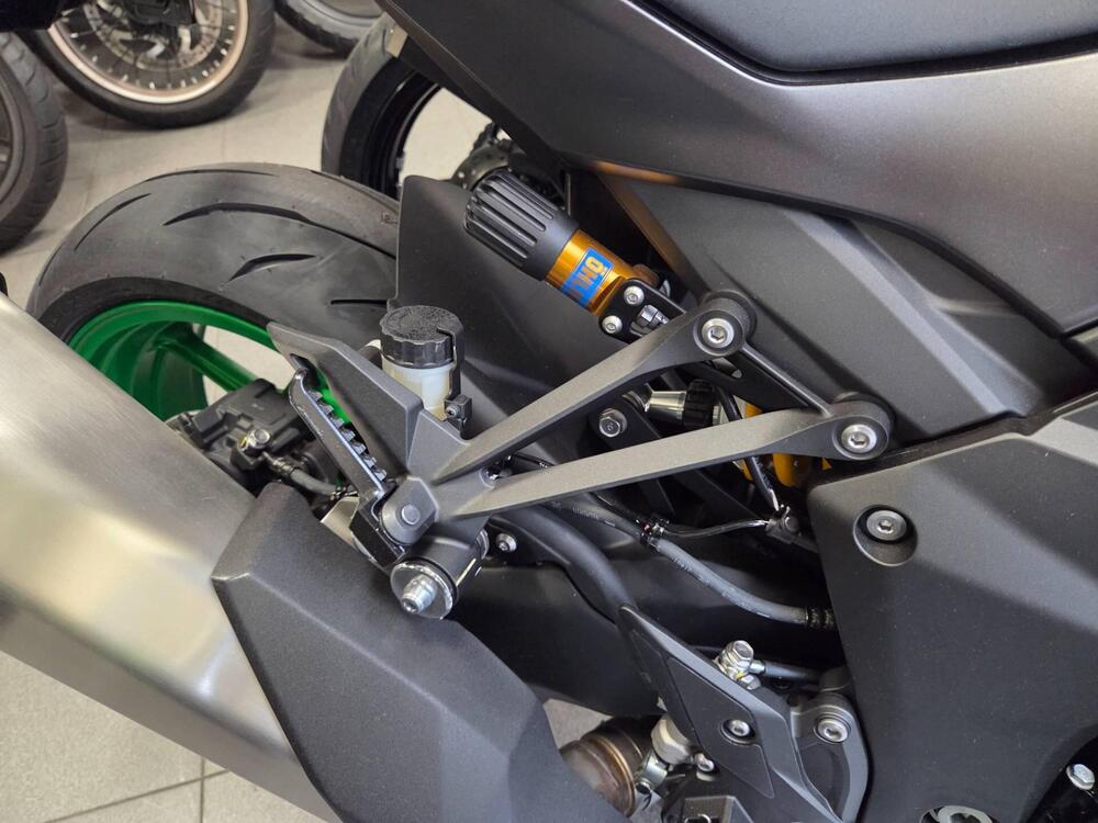 Kawasaki Z 1100 SE (2026) (2)