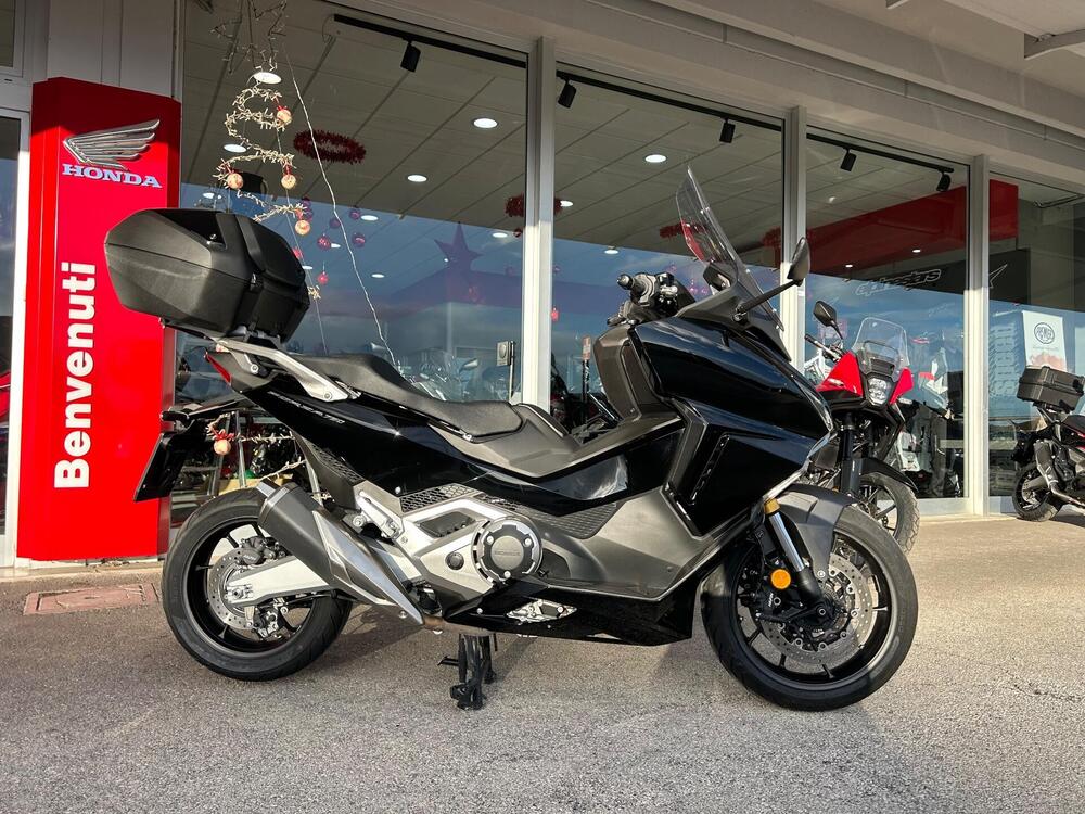 Honda Forza 750 DCT (2021 - 24) (2)