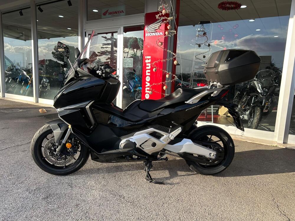 Honda Forza 750 DCT (2021 - 24) (3)