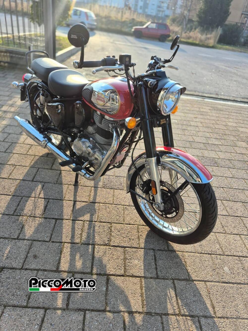 Royal Enfield Classic 350 (2021 - 26) (4)