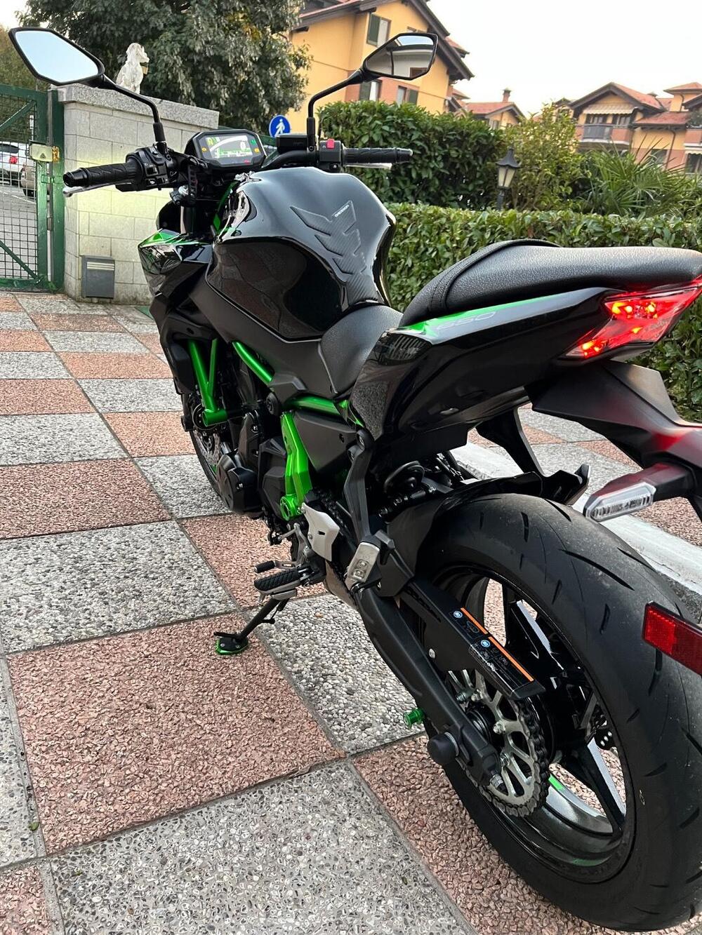 Kawasaki Z 650 (2025 - 26) (2)