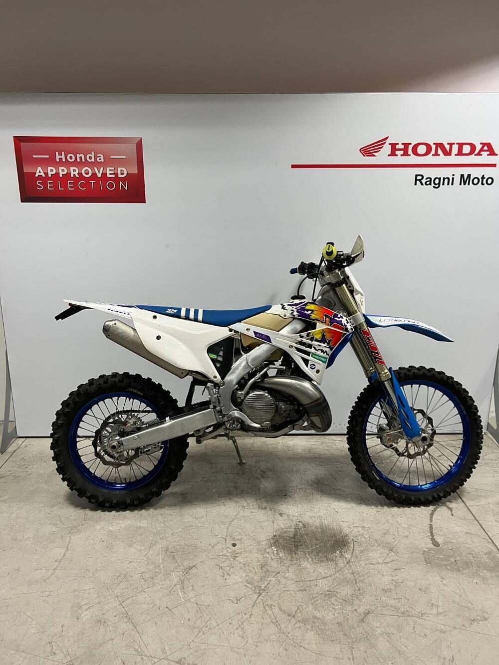 Tm Moto EN 300 Fi ES 2T (2023)