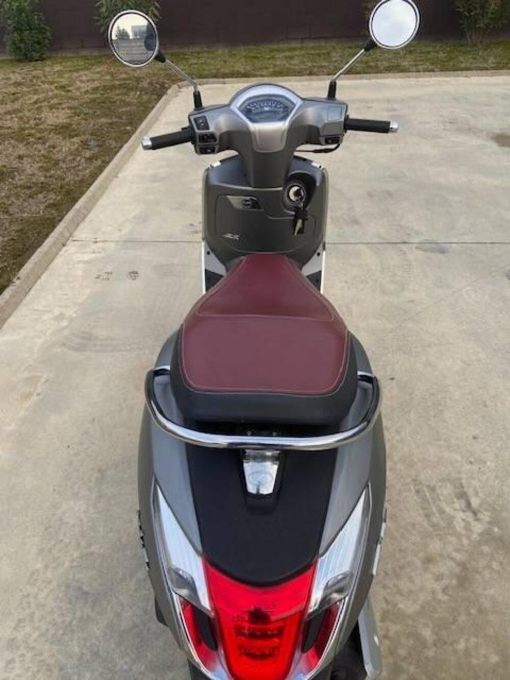 Kymco Like 50 4T (2021 - 25) (9)