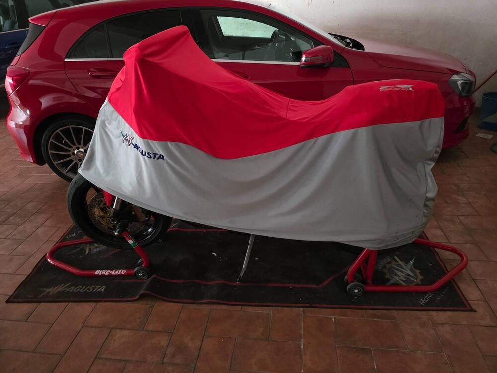 MV Agusta Brutale 1090 RR (2009 - 15) (13)