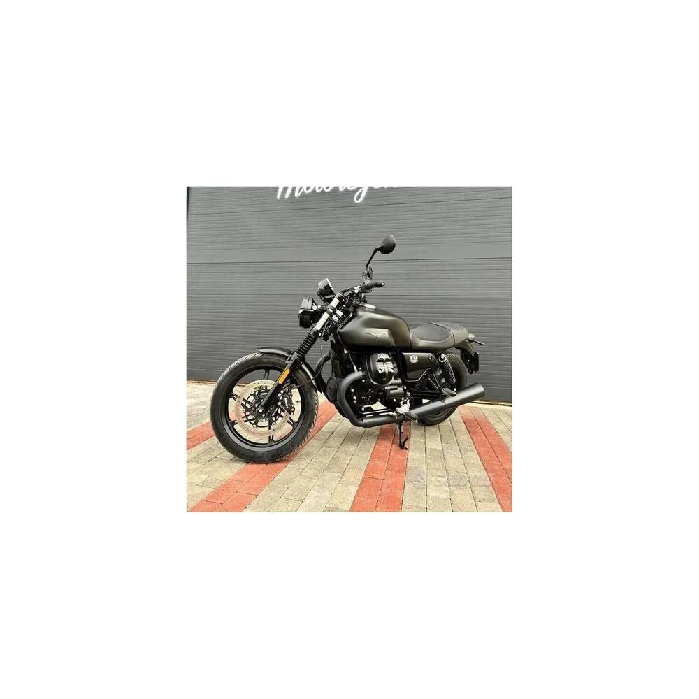 Moto Guzzi V7 850 Stone Special Abs (2021) (7)