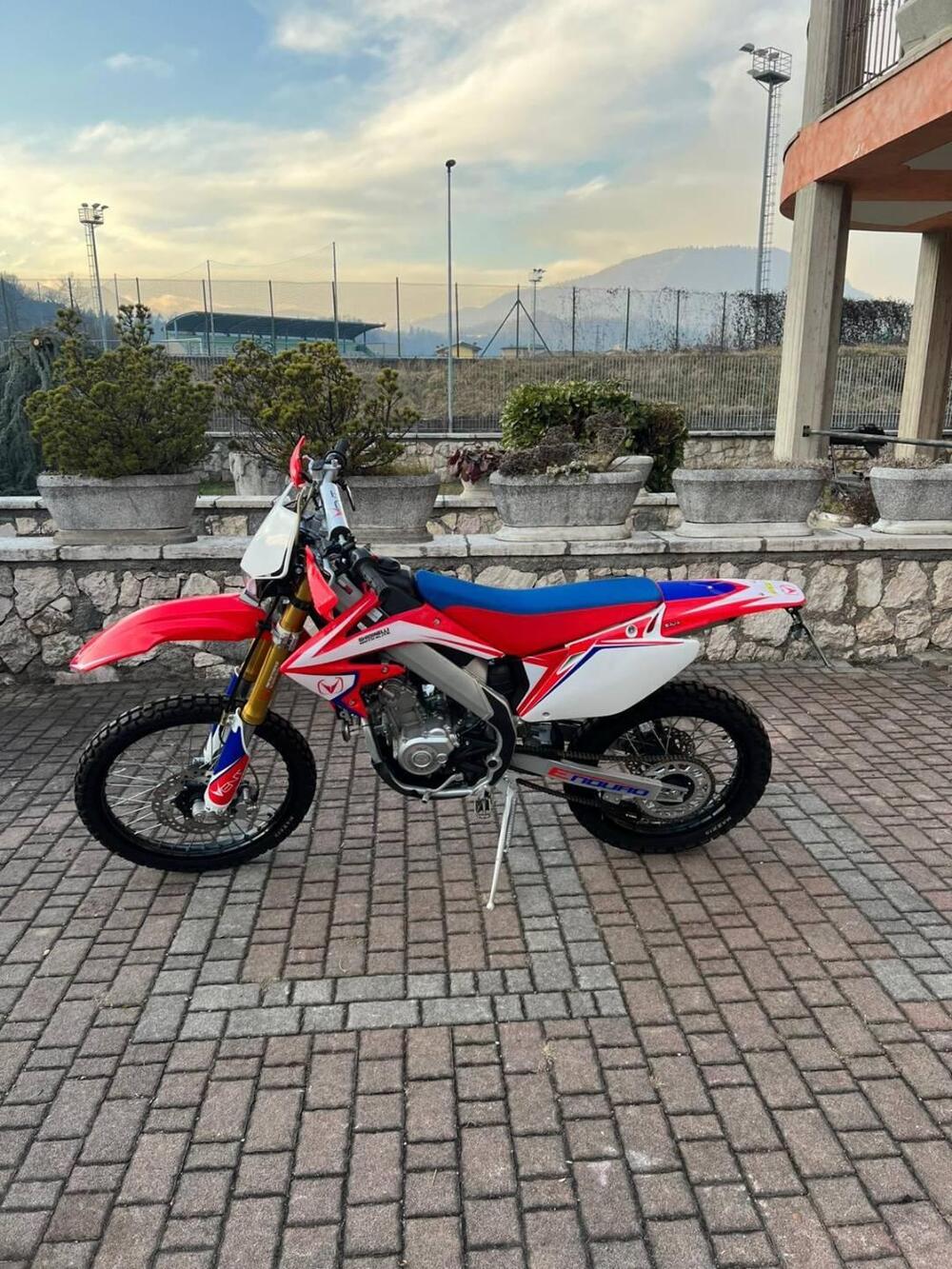 Vent Baja 125 4T RR (2022 - 25) (2)