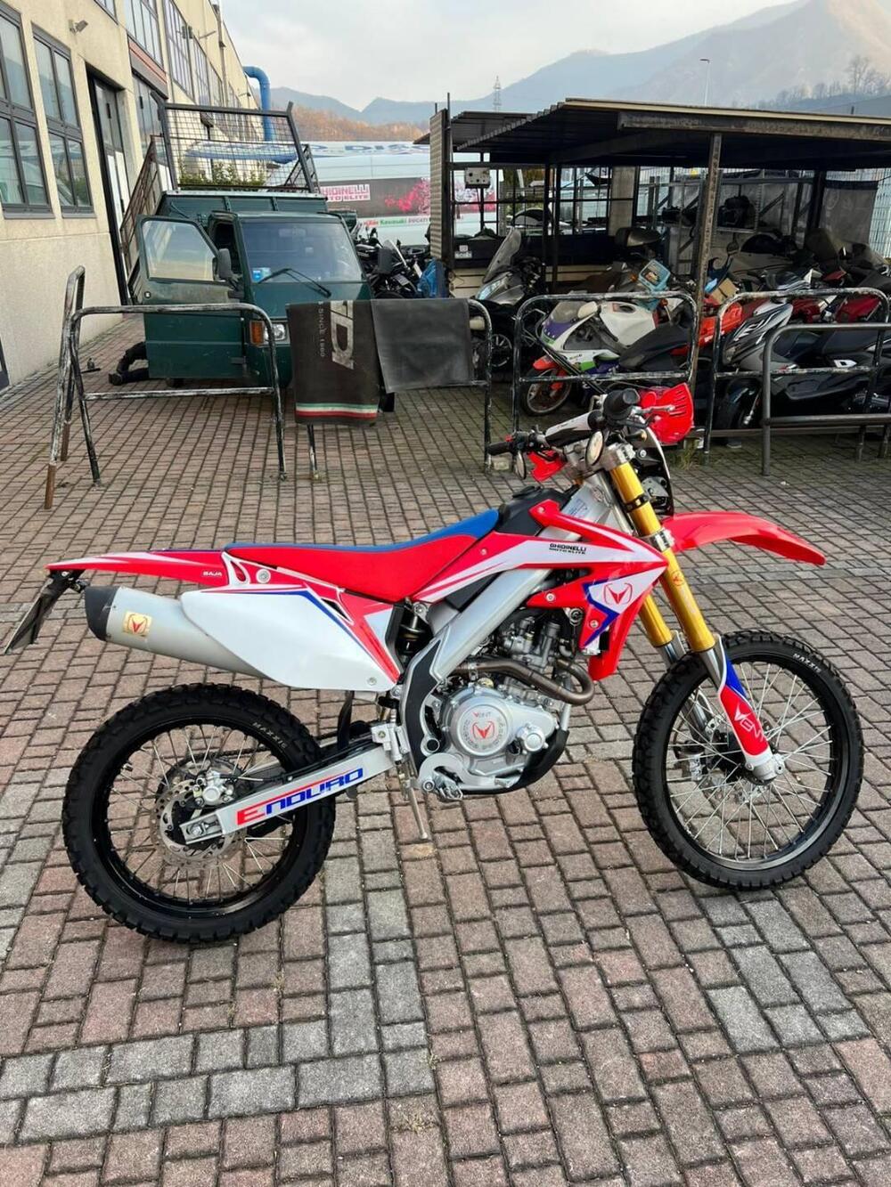 Vent Baja 125 4T RR (2022 - 25)