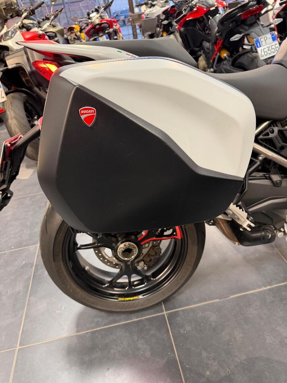 Ducati Multistrada V4 RS (2024 - 25) (13)