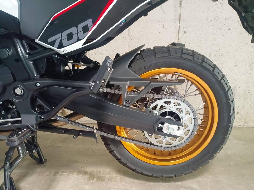 Moto Morini X-Cape 700 Gold Edition (2025 - 26) (8)