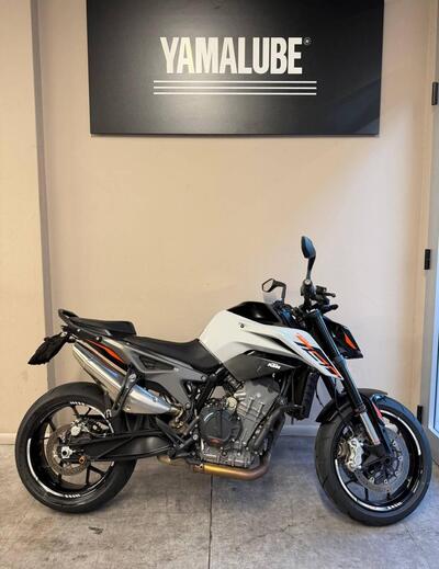 KTM 790 Duke L (2023 - 24) usata