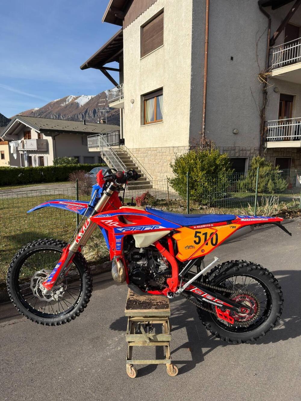 Betamotor RR 250 2T Enduro Race (2025) (2)