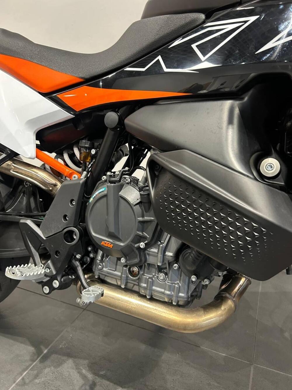 KTM 890 SMT (2023 - 25) (7)