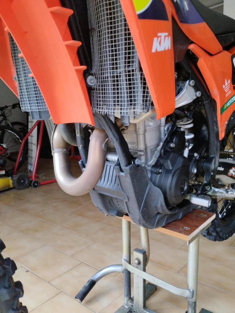 KTM 350 SX-F (2023) (10)