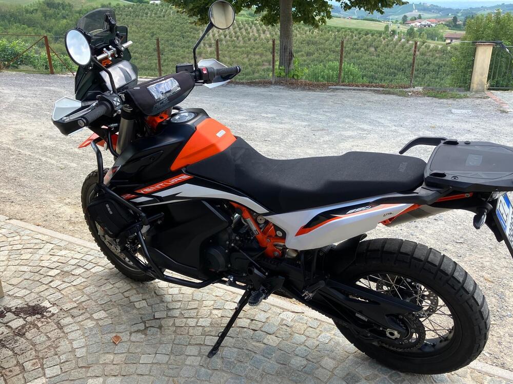 KTM 890 Adventure R (2022) (4)