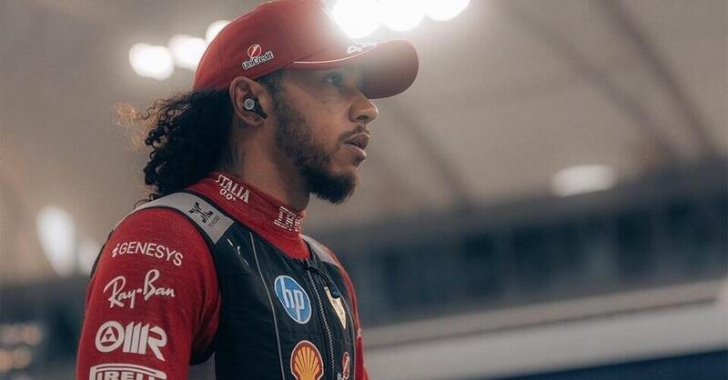 F1, Lewis Hamilton difeso da Jock Clear: &ldquo;Come Schumacher, ci sono voluti anni per vincere con Ferrari&rdquo;