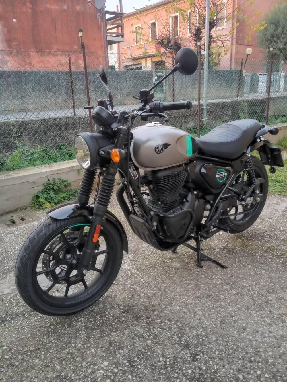 Royal Enfield HNTR 350 (2022 - 26)