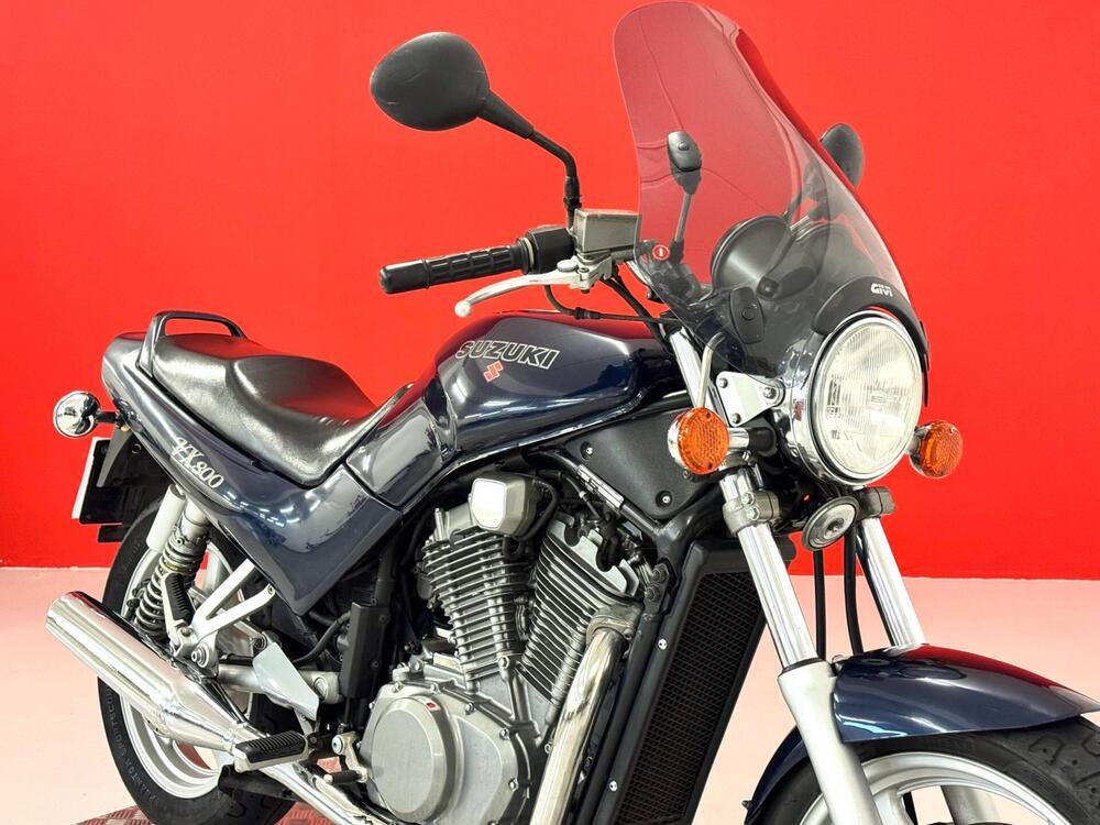 Suzuki VX 800 (9)