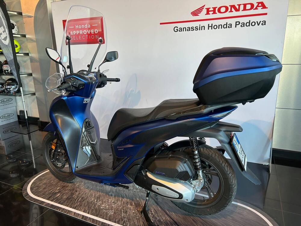Honda SH 150i (2024 - 25) (6)