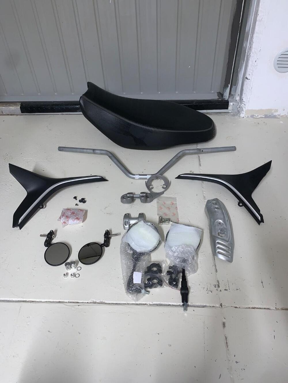 Ducati Scrambler 800 Icon Dark (2021 - 22) (9)