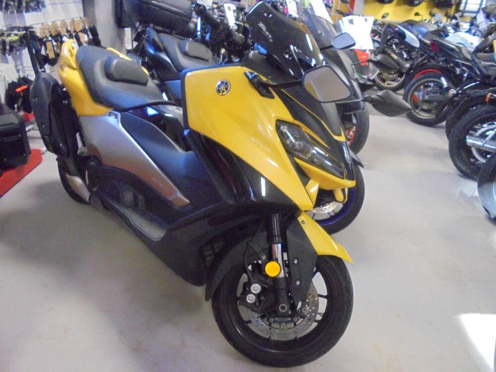 Yamaha T-Max 560 (2022 - 24) (5)
