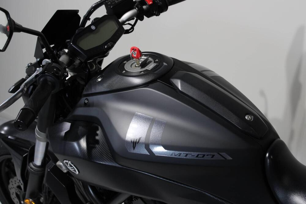 Yamaha MT-07 (2017 - 18) (5)