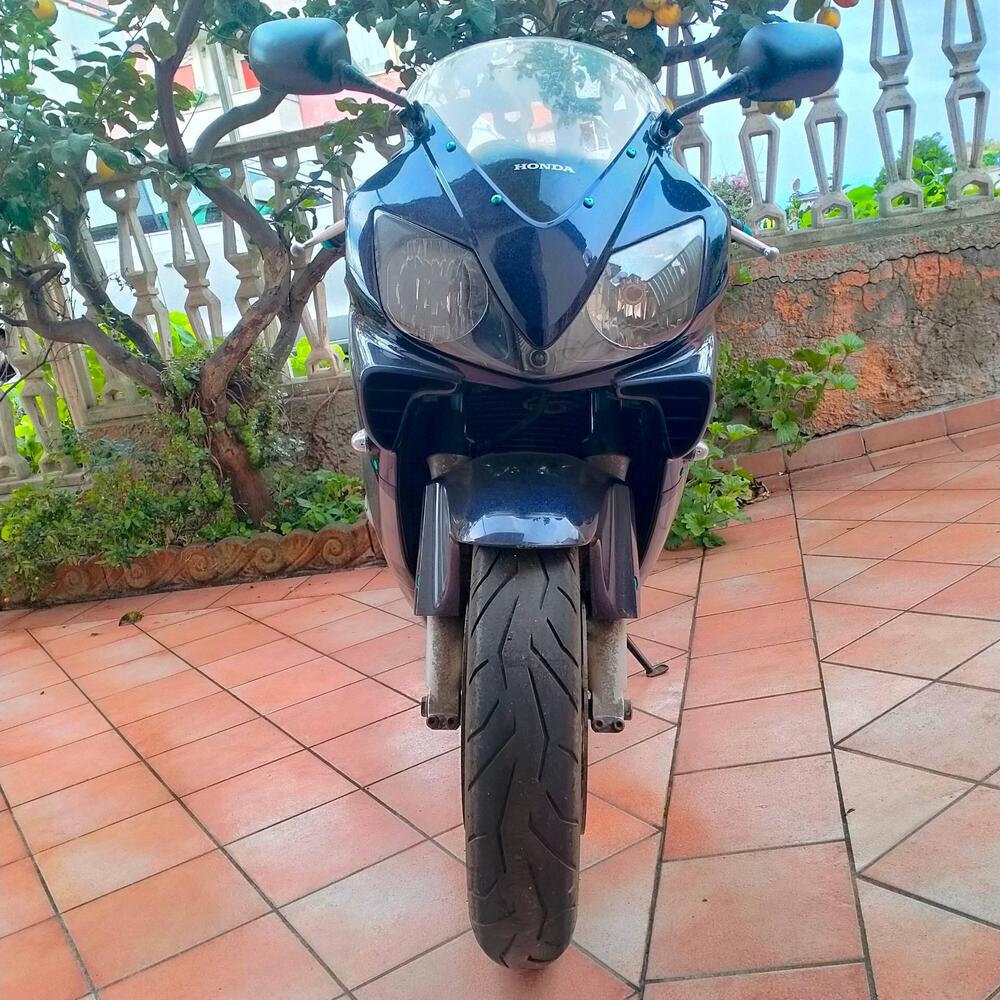 Honda CBR 600 F (2001 - 06) (2)