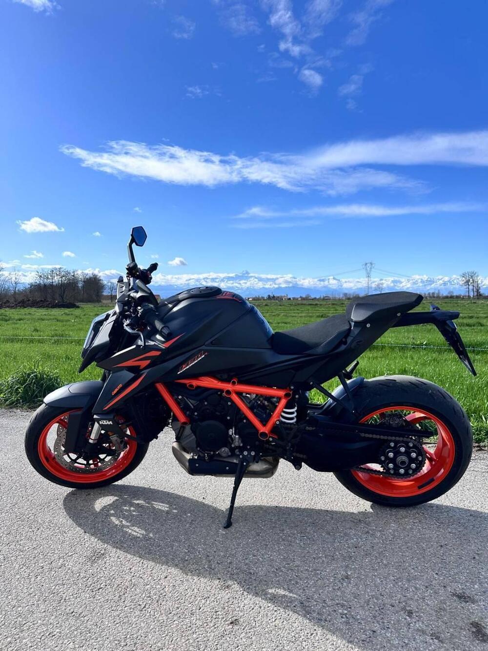 KTM 1390 Super Duke R (2024 - 26) (4)