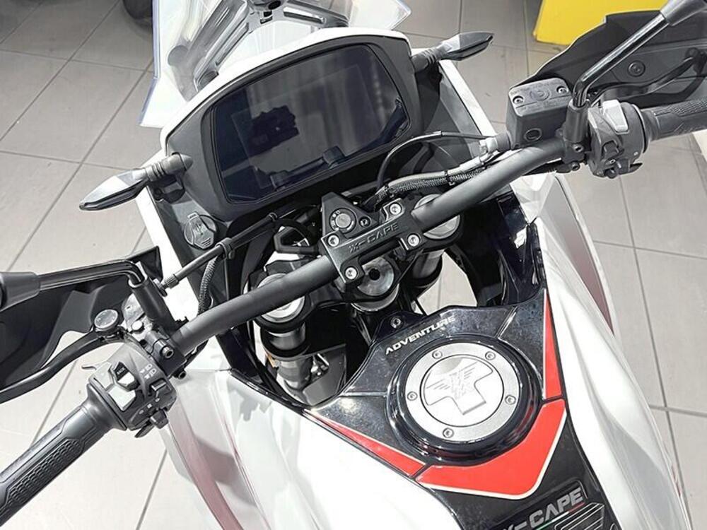 Moto Morini X-Cape 650 (2021 - 26) (6)
