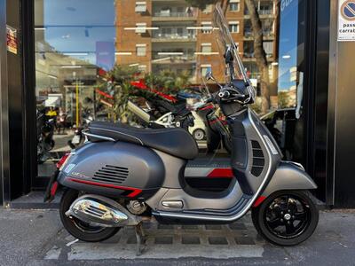 Vespa GTS 300 Super Sport (2017 - 19) usata