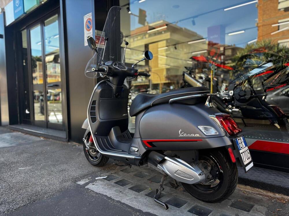 Vespa GTS 300 Super Sport (2017 - 19) (8)