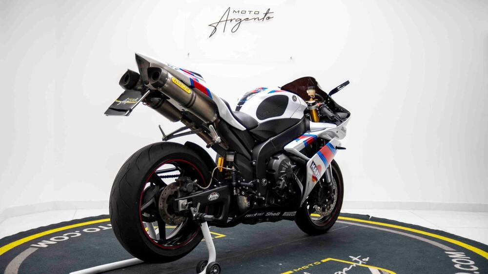 Yamaha YZF R1 (2009 - 11) (3)