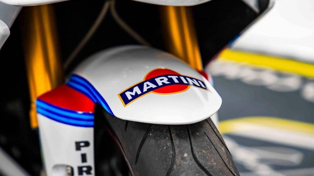 Yamaha YZF R1 (2009 - 11) (16)