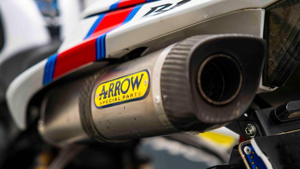 Yamaha YZF R1 (2009 - 11) (18)