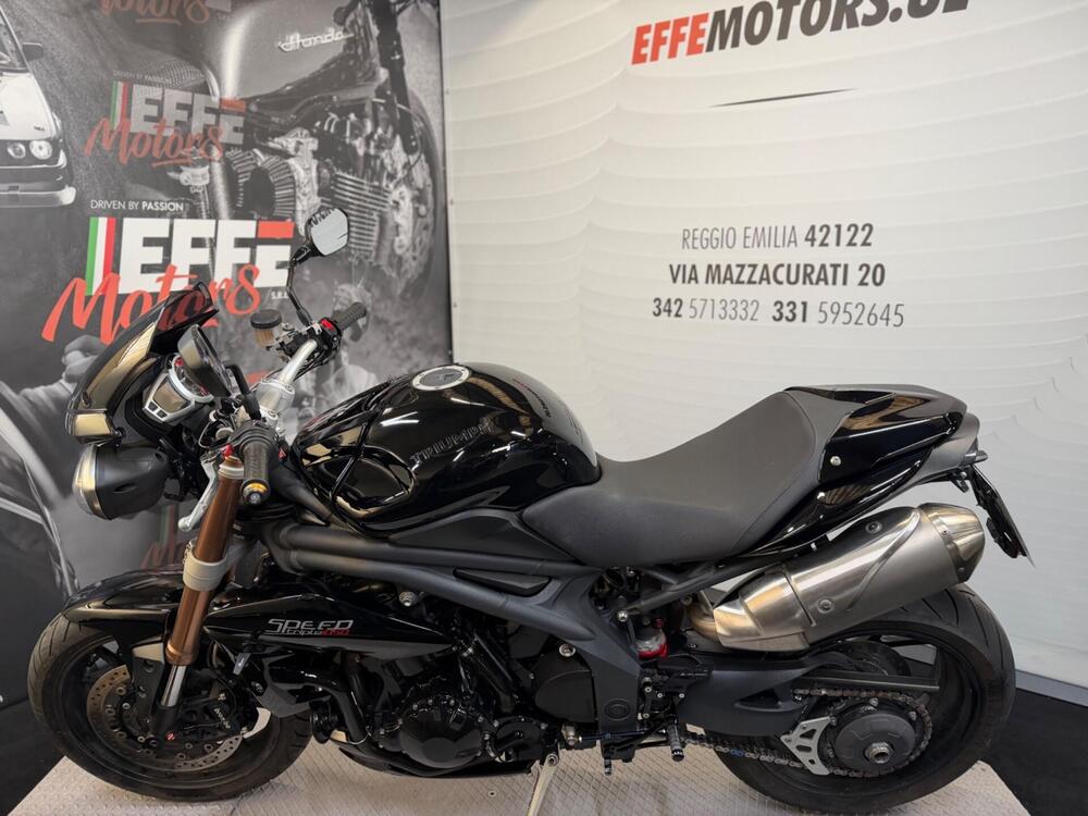 Triumph Speed Triple 1050 ABS (2011 - 15) (7)