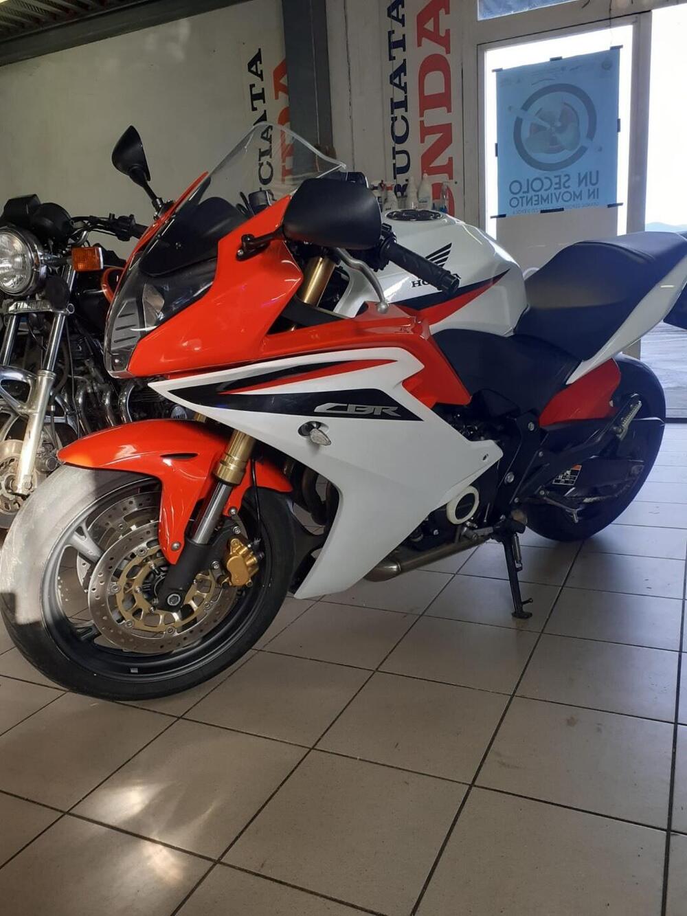 Honda CBR 600 F (2011 - 13) (5)