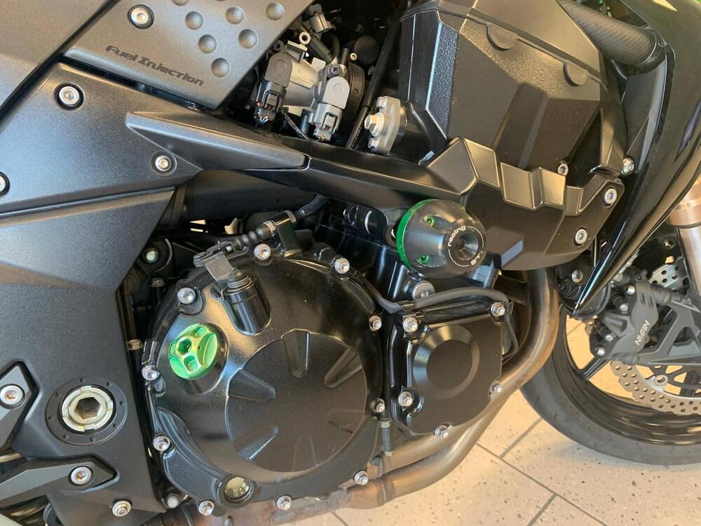 Kawasaki Z 750 R (2011 - 14) (8)