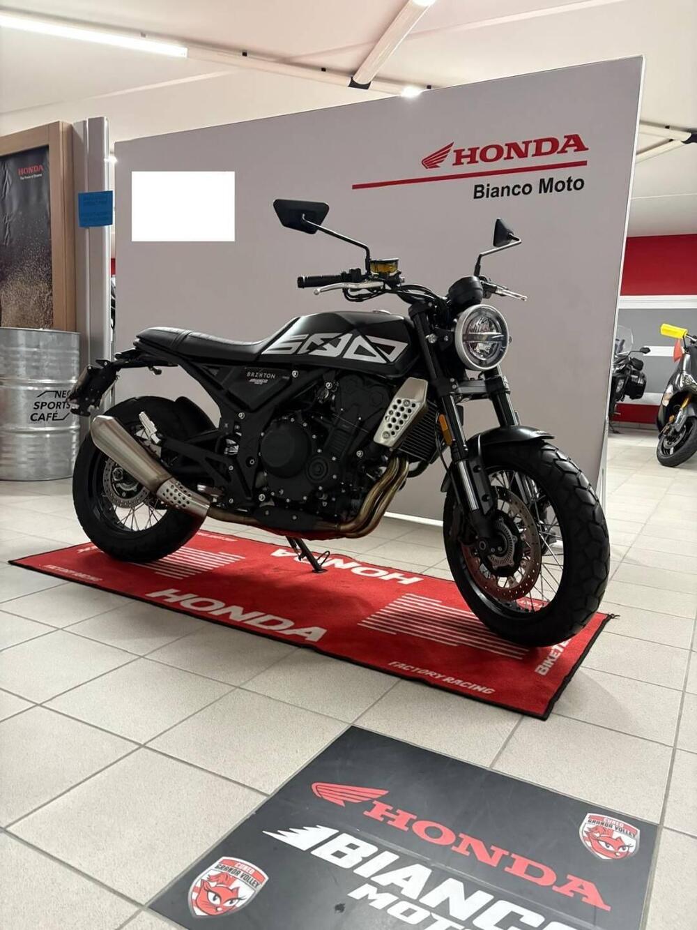 Brixton Motorcycles Crossfire 500 X (2021 - 26) (3)