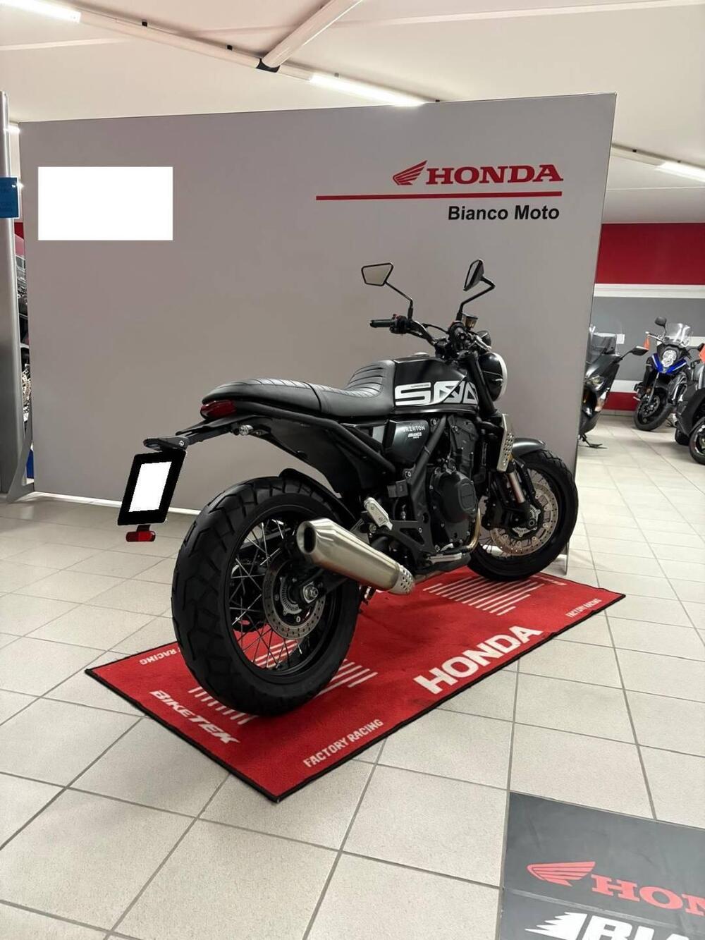 Brixton Motorcycles Crossfire 500 X (2021 - 26) (6)