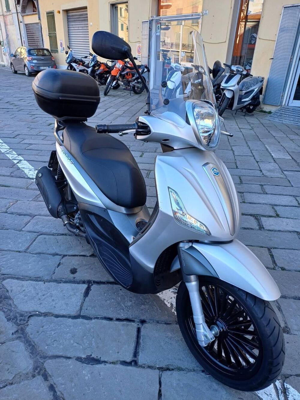 Piaggio Beverly 300 S i.e. ABS-ASR (2016 - 20) (3)