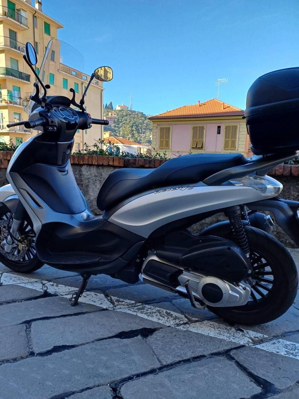 Piaggio Beverly 300 S i.e. ABS-ASR (2016 - 20) (5)