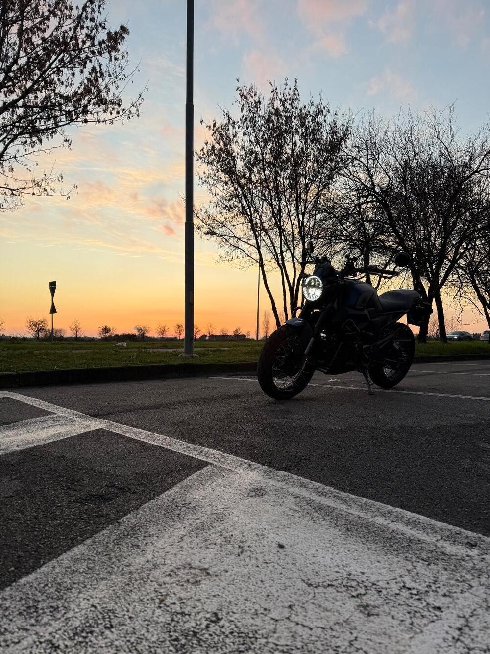 Zontes ZT125-GK (2022 - 25) (7)