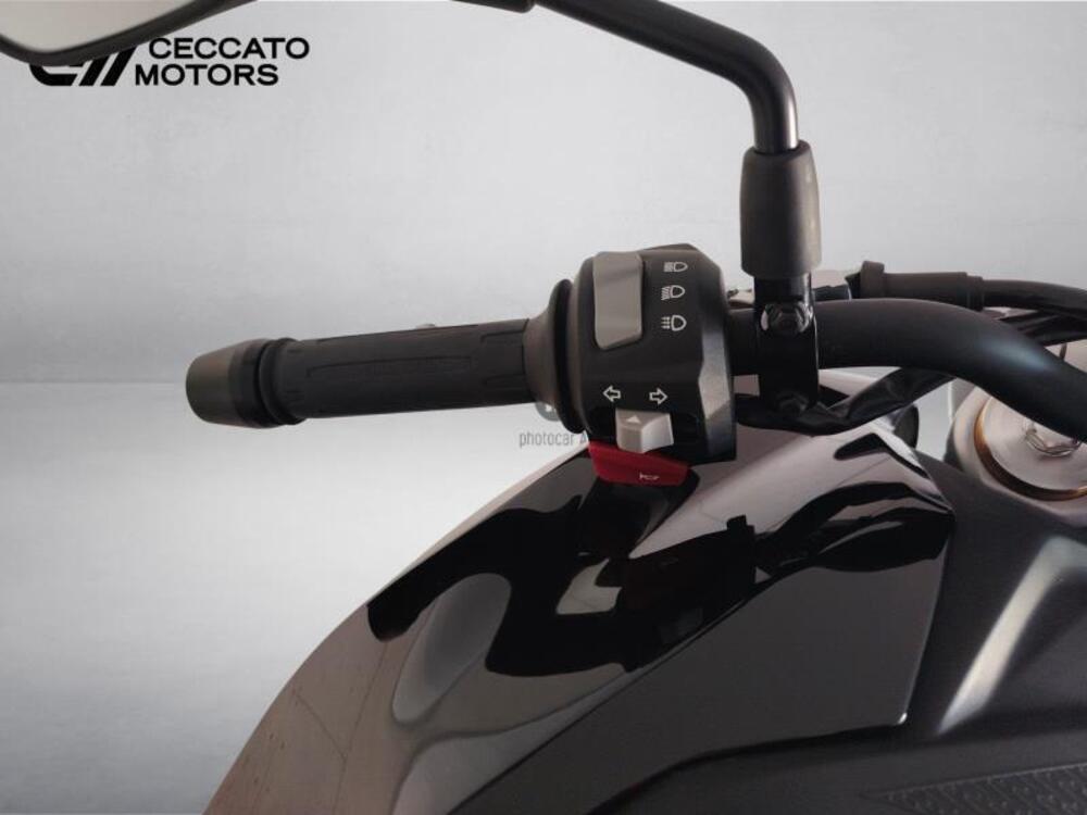 Bmw G 310 R (2021 - 25) (9)