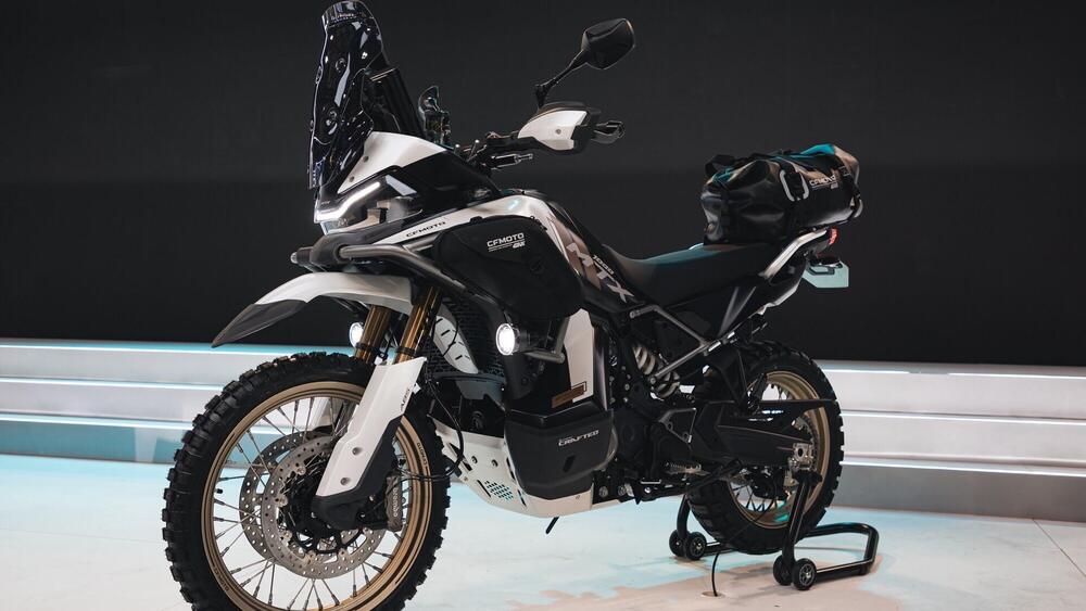 CFMOTO 1000MT-X Low Seat (2026)