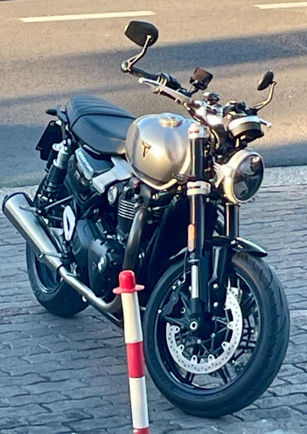 Triumph Speed Twin 1200 (2025 - 26) (5)