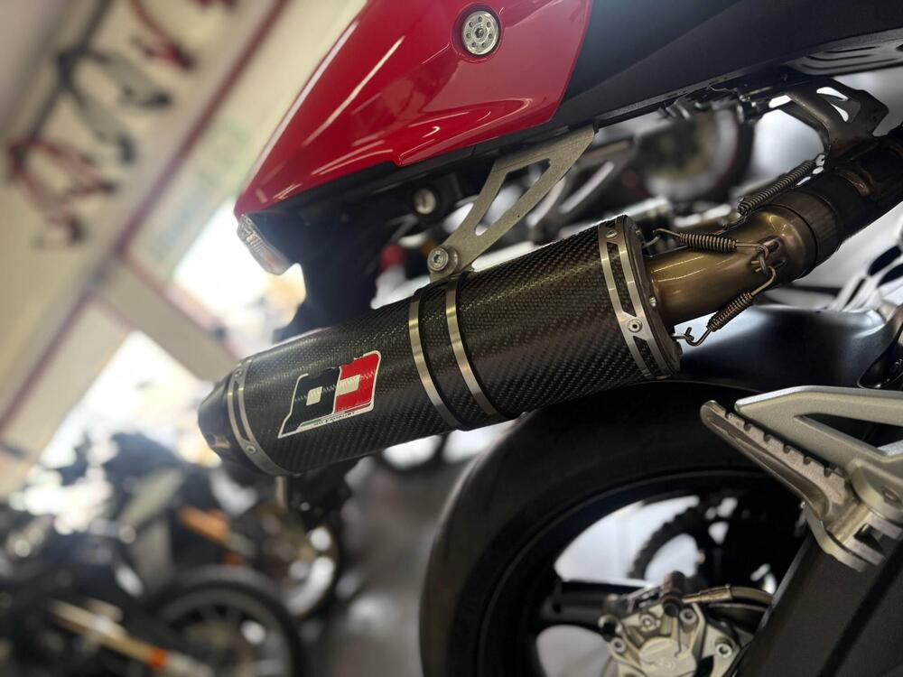 Ducati Monster 696 (2008 - 13) (5)