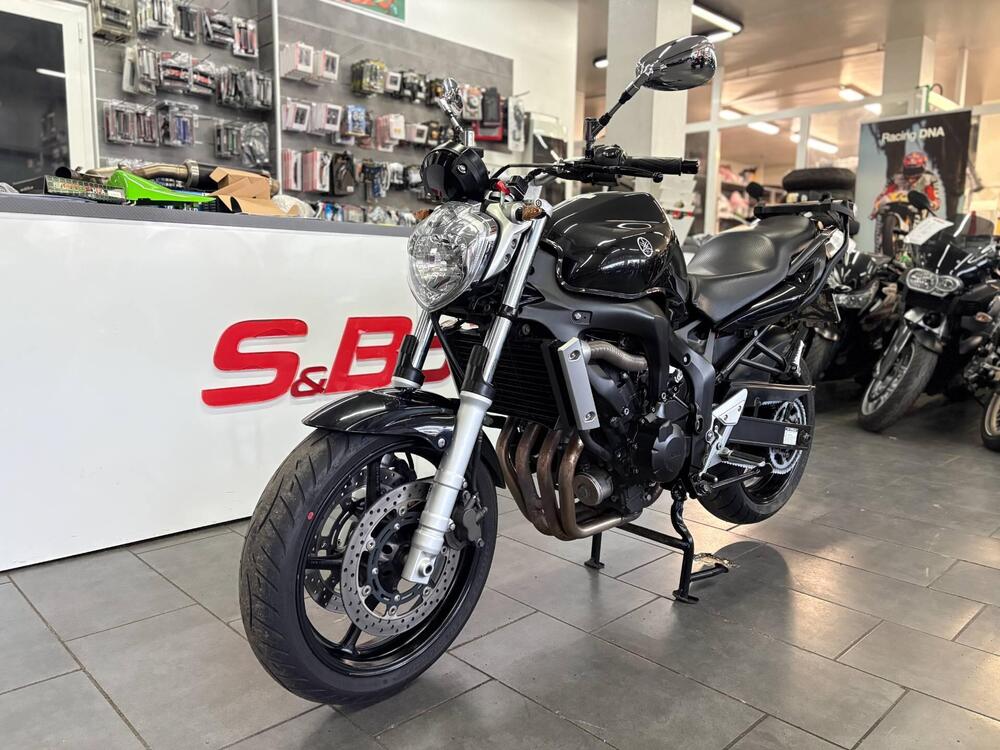 Yamaha FZ6 S2 (2007 - 11) (3)